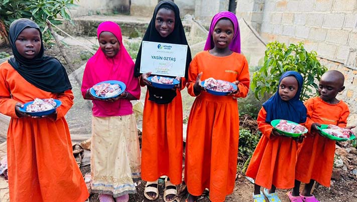 Uganda Adak Kurbanı